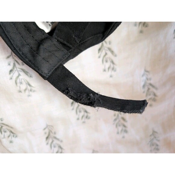 Walt Disney World One Size Pirates Of The Caribbean Dead Men Tell No Tales Hat - Picture 5 of 6